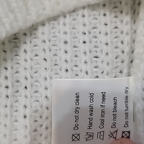 Long Sleeves White Knit Cardigan Oversized Sweater - Picture 12 of 12